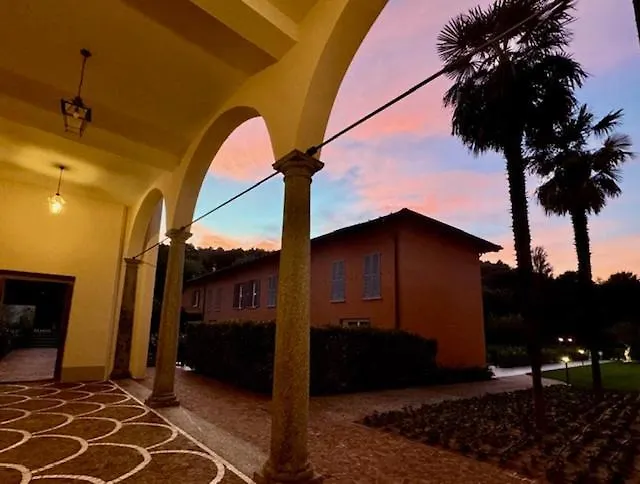 - Maderni View Apartamento Como