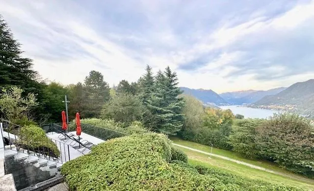 - Maderni View Apartmán Como